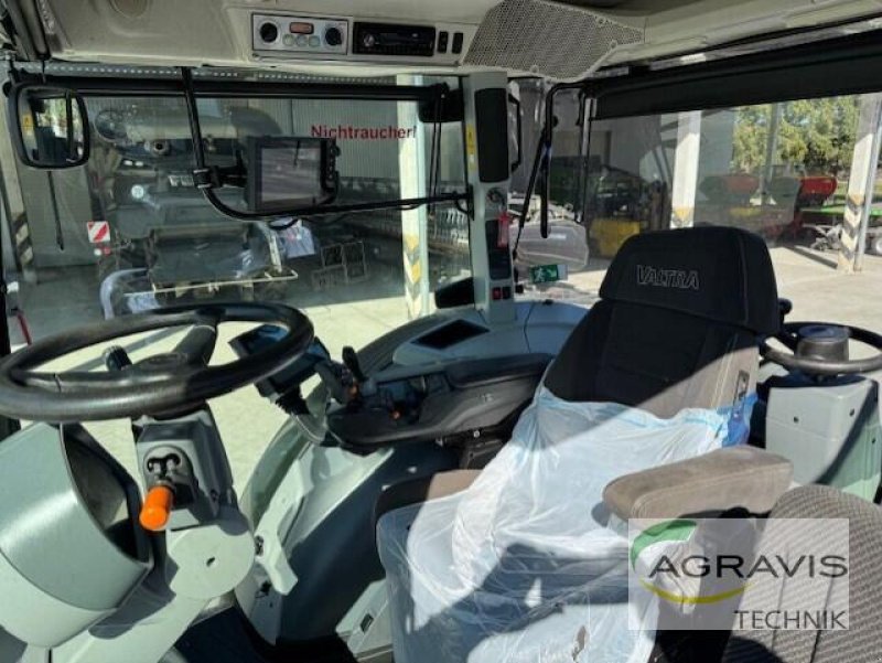 Traktor tip Valtra S 394 1A6, Gebrauchtmaschine in Seelow (Poză 10)