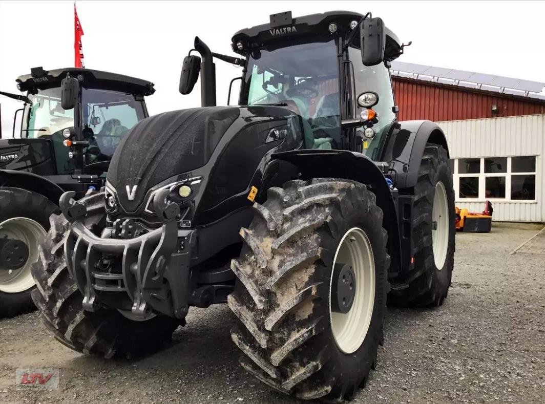 Traktor типа Valtra S 394 ST Rüfa, Neumaschine в Bodenwöhr/ Taxöldern (Фотография 1)