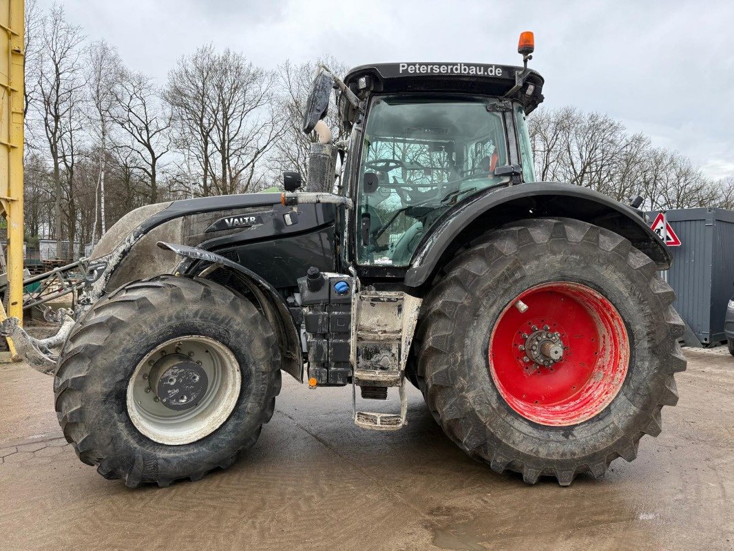 Traktor des Typs Valtra S 394, Gebrauchtmaschine in Bad Oldesloe (Bild 4)