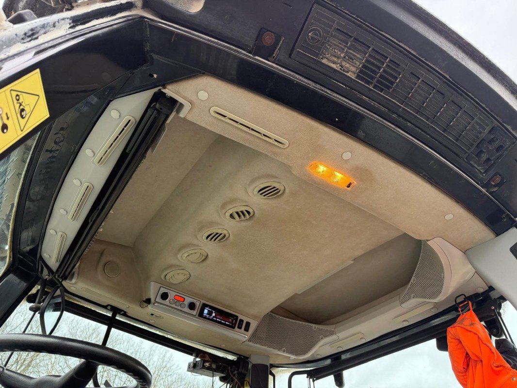 Traktor des Typs Valtra S 394, Gebrauchtmaschine in Bad Oldesloe (Bild 16)