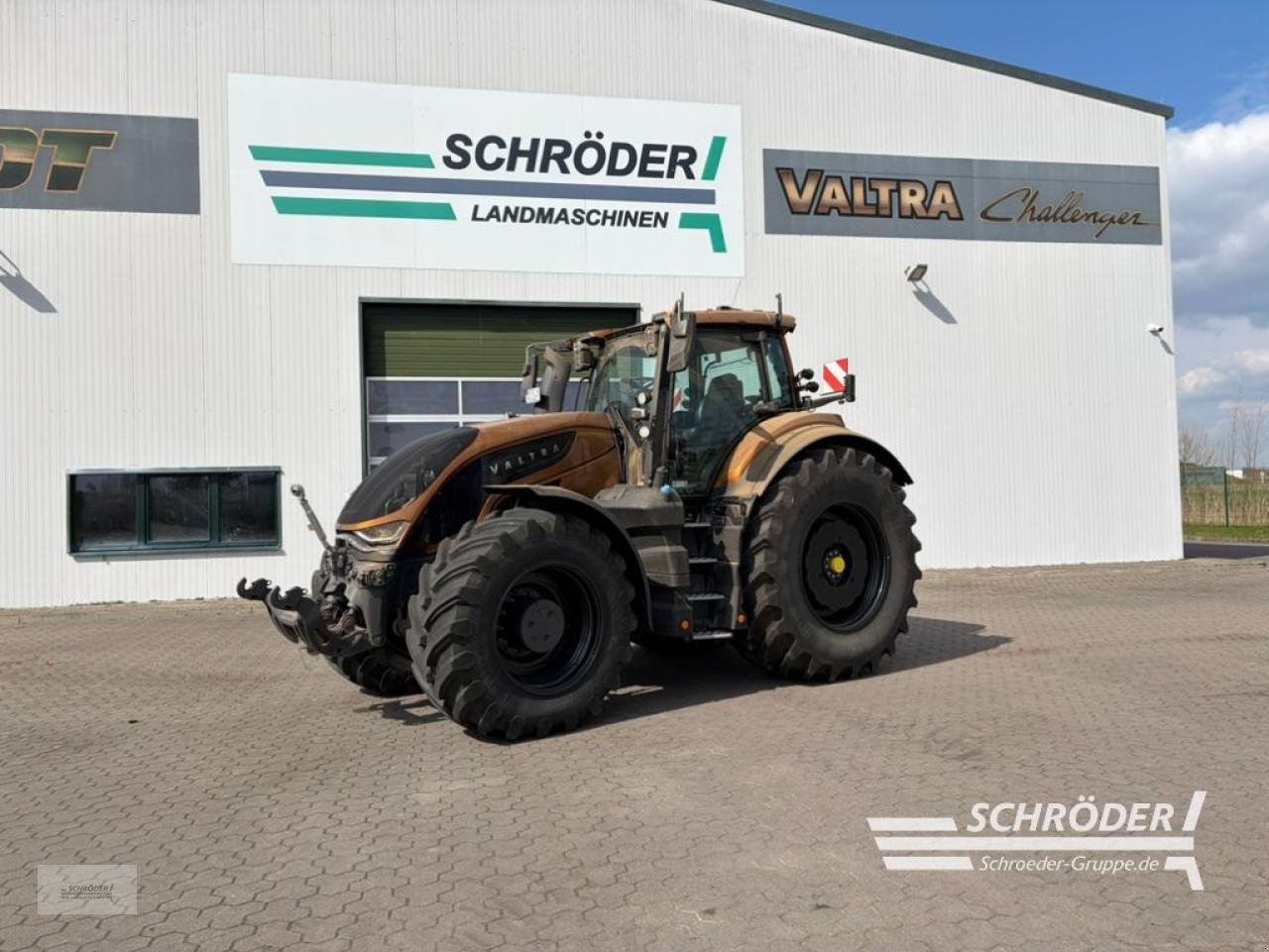 Traktor des Typs Valtra S 416, Neumaschine in Leizen (Bild 1)