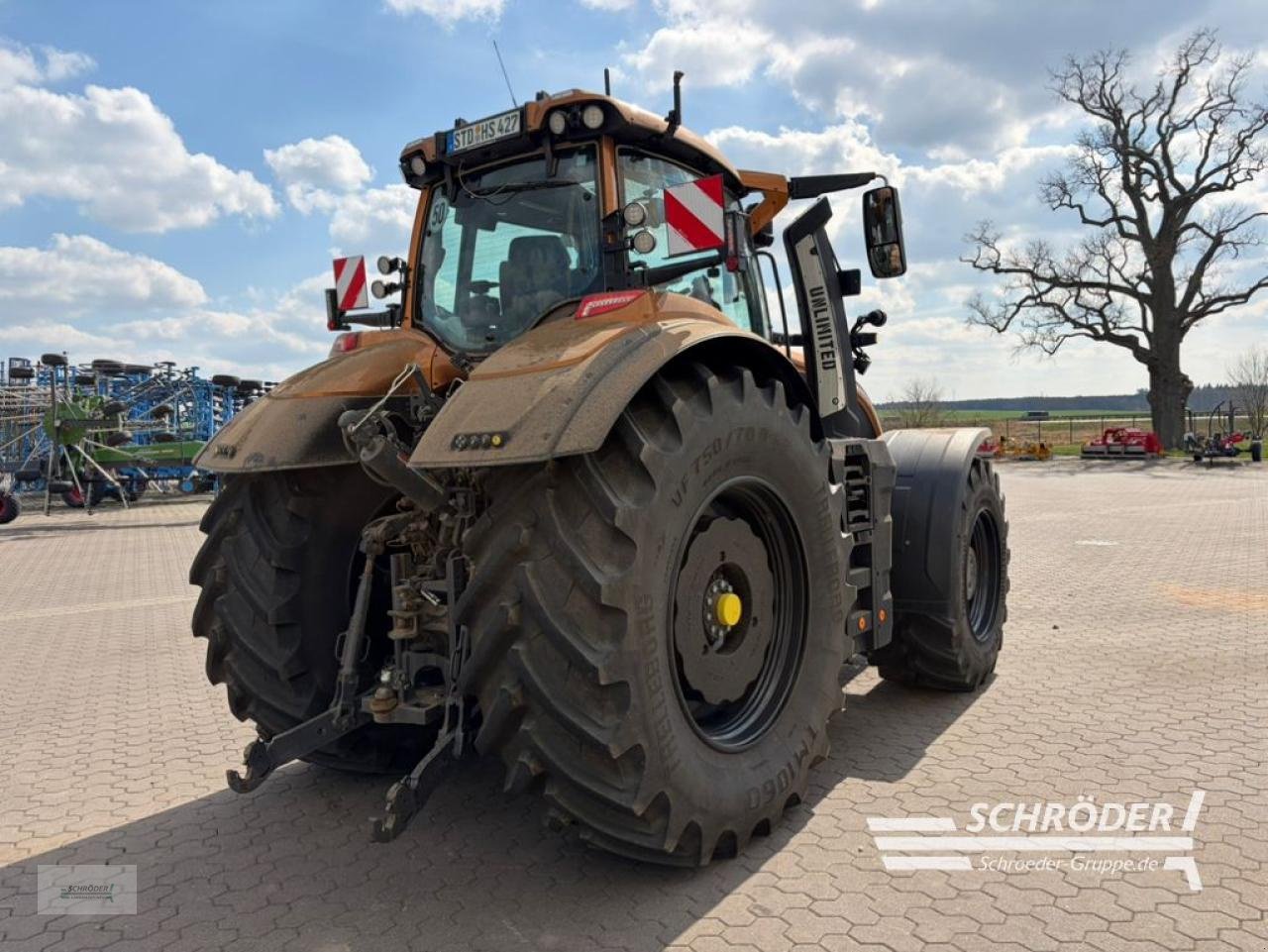 Traktor des Typs Valtra S 416, Neumaschine in Leizen (Bild 11)