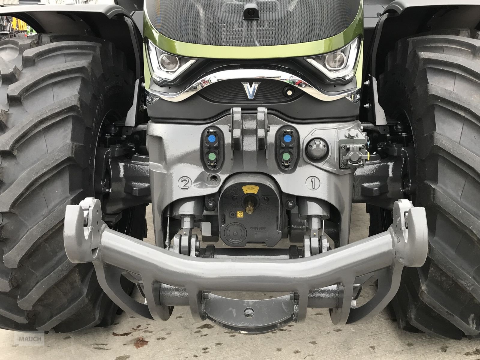 Traktor tipa Valtra S 416, Vorführmaschine u Burgkirchen (Slika 12)