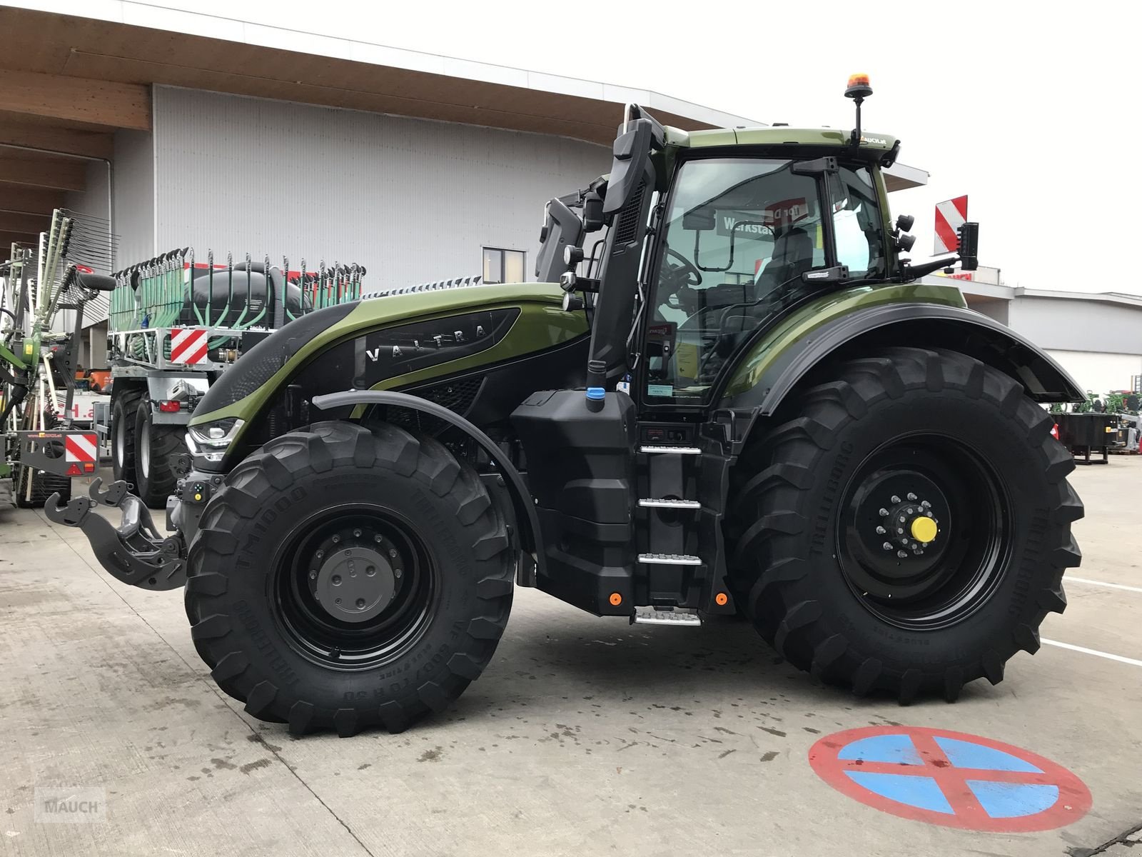 Traktor tipa Valtra S 416, Vorführmaschine u Burgkirchen (Slika 5)
