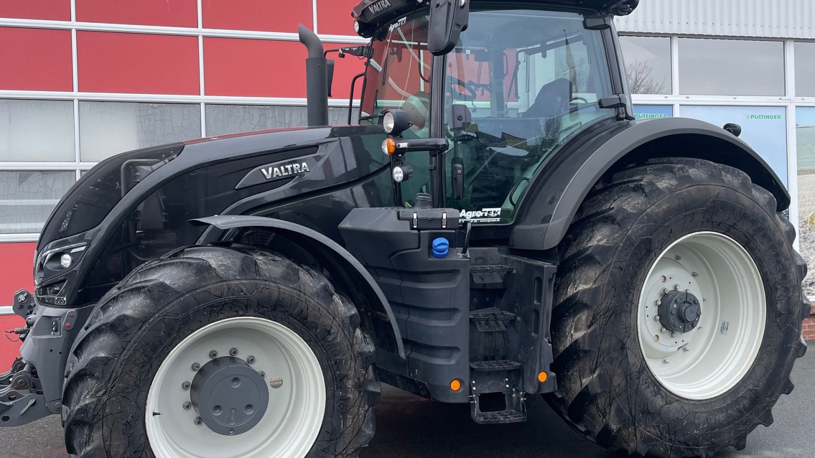 Traktor za tip Valtra S294, Gebrauchtmaschine u Hobro (Slika 1)