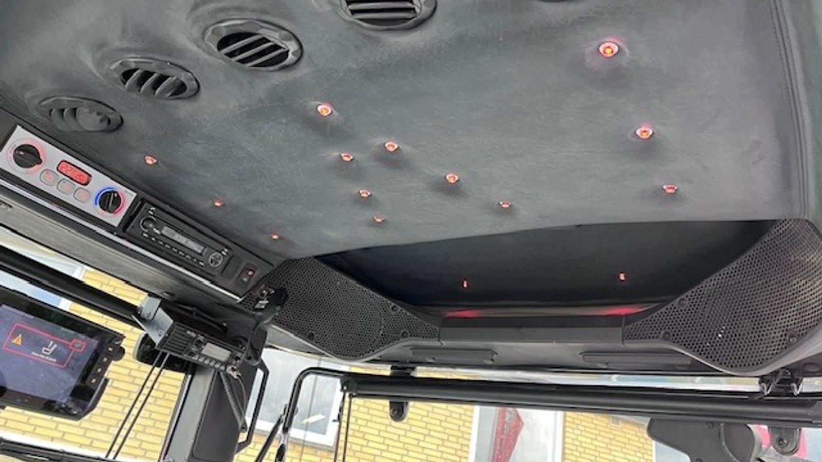 Traktor του τύπου Valtra S294, Gebrauchtmaschine σε Sakskøbing (Φωτογραφία 10)