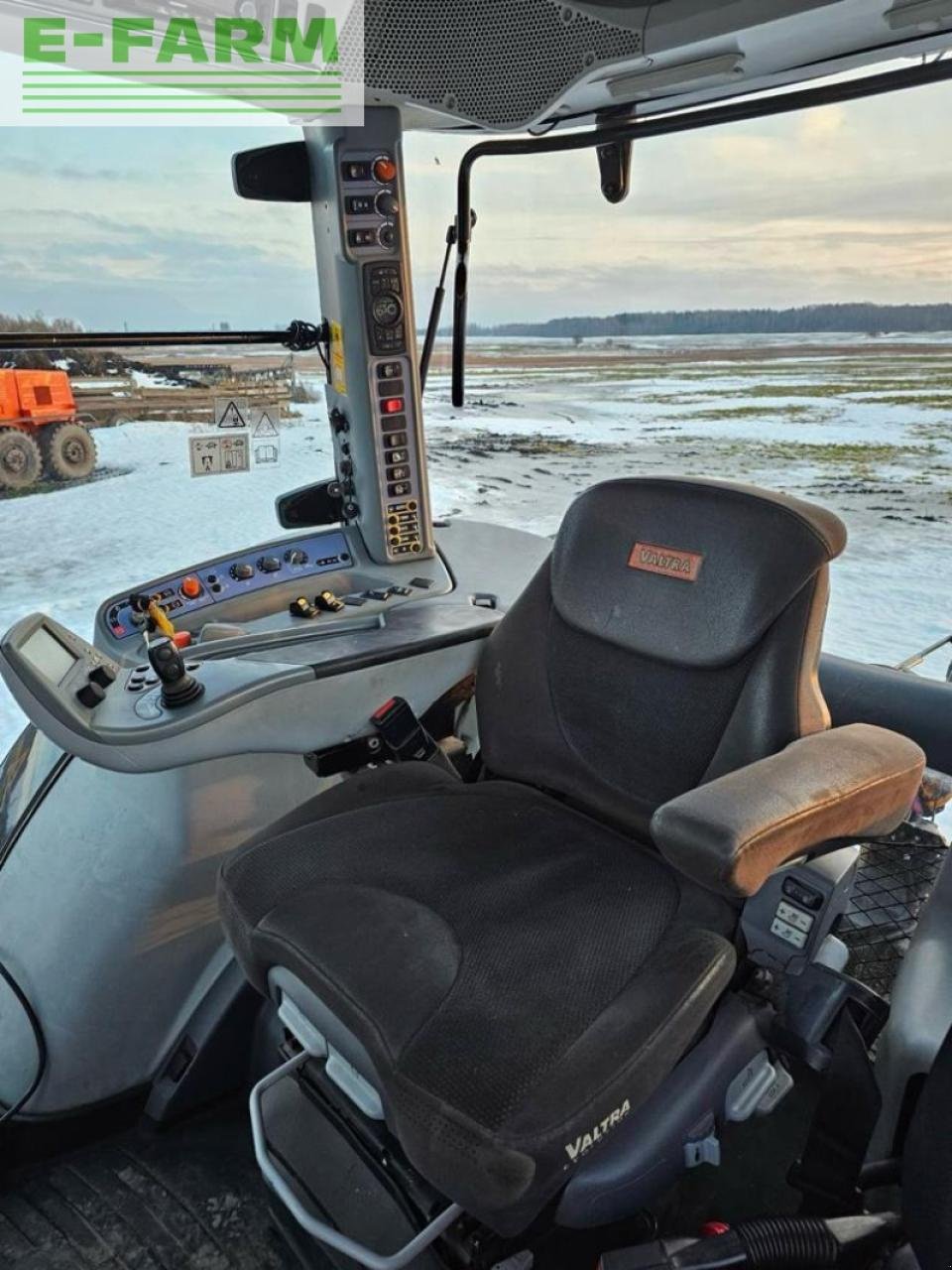 Traktor tipa Valtra S294, Gebrauchtmaschine u Hamburg (Slika 13)