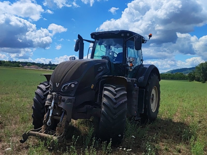 Traktor типа Valtra S294, Gebrauchtmaschine в LABASTIDE MURAT (Фотография 1)