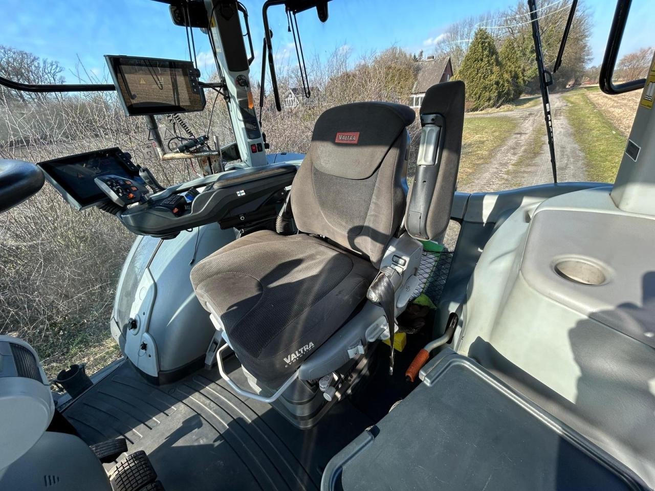 Traktor del tipo Valtra S294, Gebrauchtmaschine In Könnern (Immagine 11)