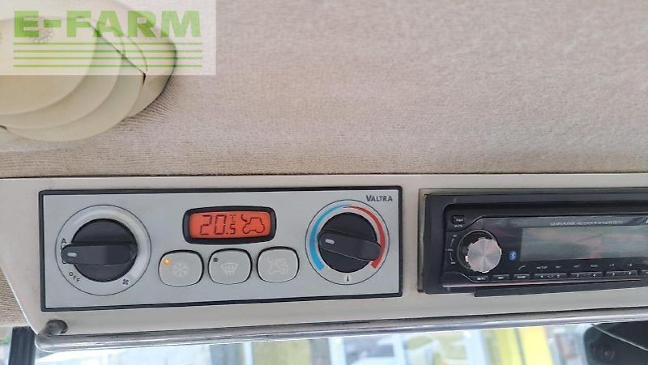 Traktor du type Valtra s353 rüfa, Gebrauchtmaschine en GROBELNO (Photo 15)