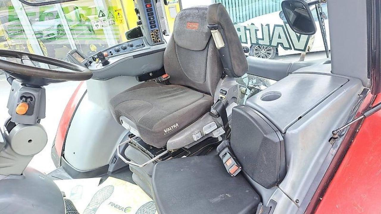 Traktor vrste Valtra s353 rüfa, Gebrauchtmaschine v GROBELNO (Slika 16)