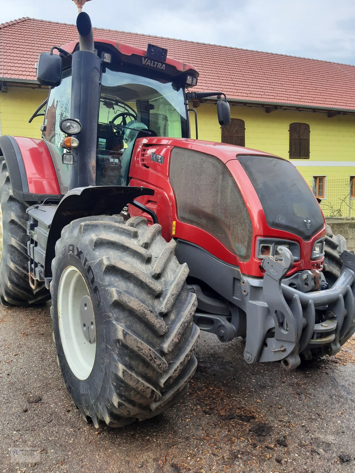 Traktor des Typs Valtra S353, Gebrauchtmaschine in Aistersheim (Bild 2)