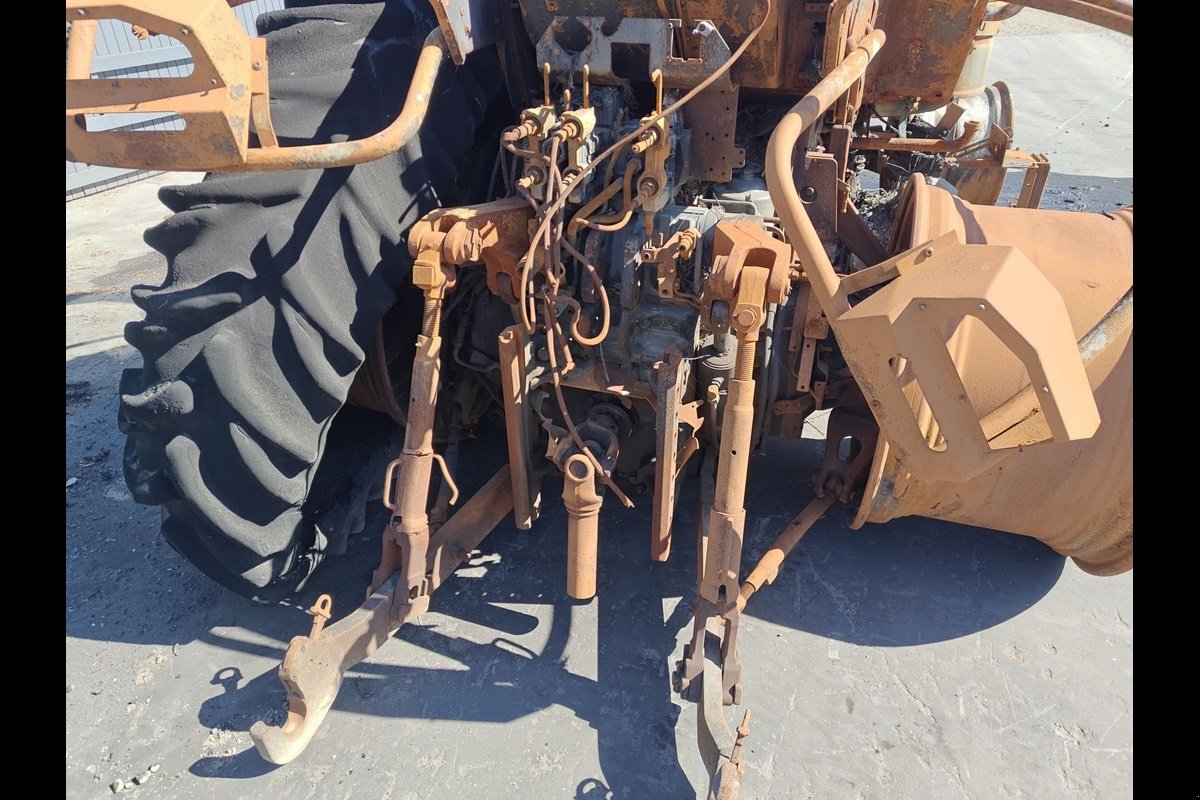 Traktor del tipo Valtra S354, Gebrauchtmaschine en Viborg (Imagen 4)