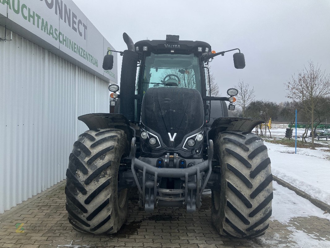 Traktor типа Valtra S374  Rüfa, Gebrauchtmaschine в Sonnewalde (Фотография 3)