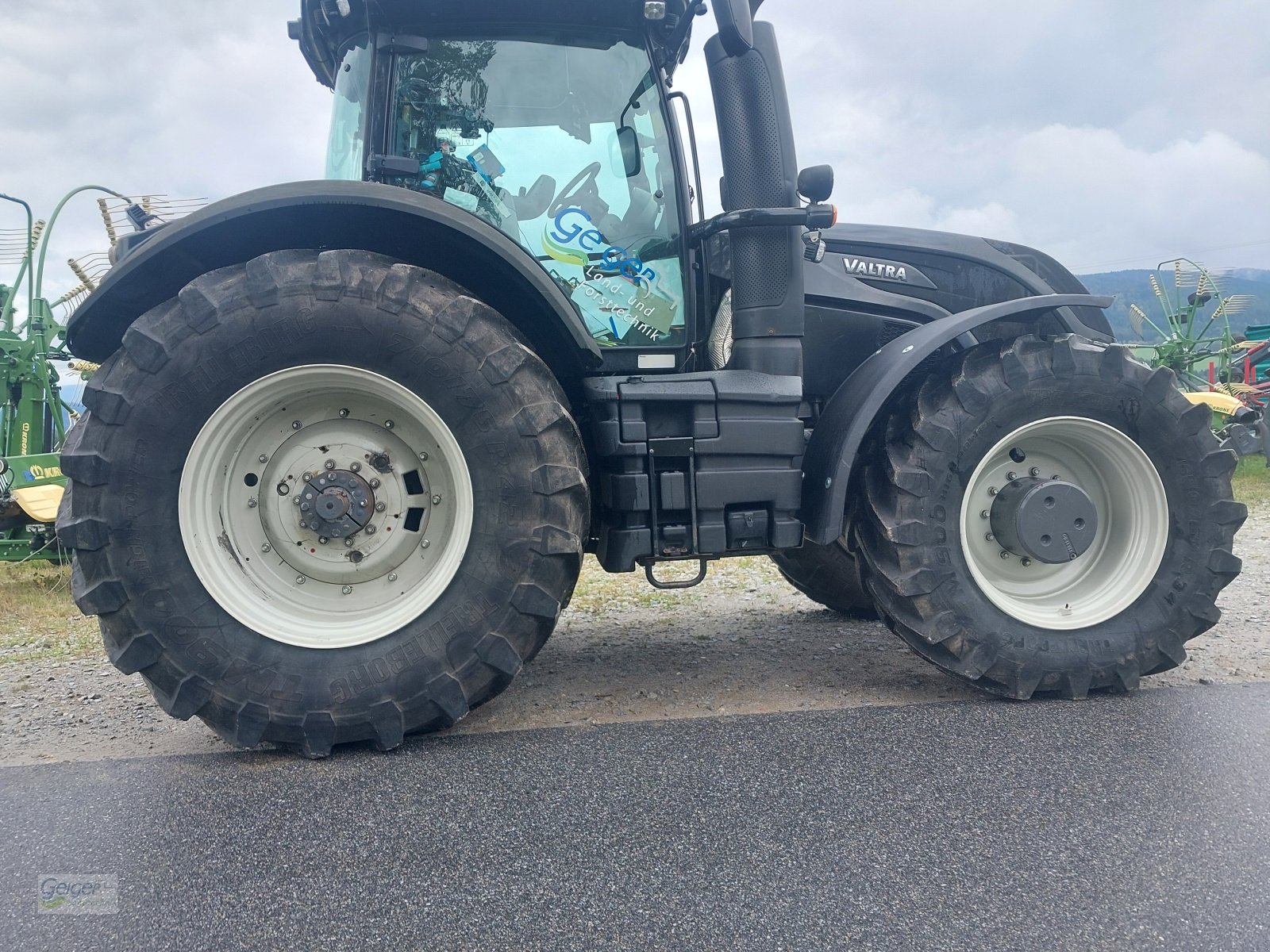 Traktor tipa Valtra S374, Gebrauchtmaschine u Drachselsried (Slika 3)