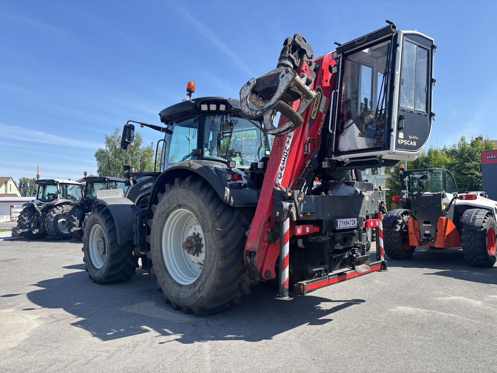 Traktor типа Valtra S394 (Stufe V), Gebrauchtmaschine в Göpfritz (Фотография 8)