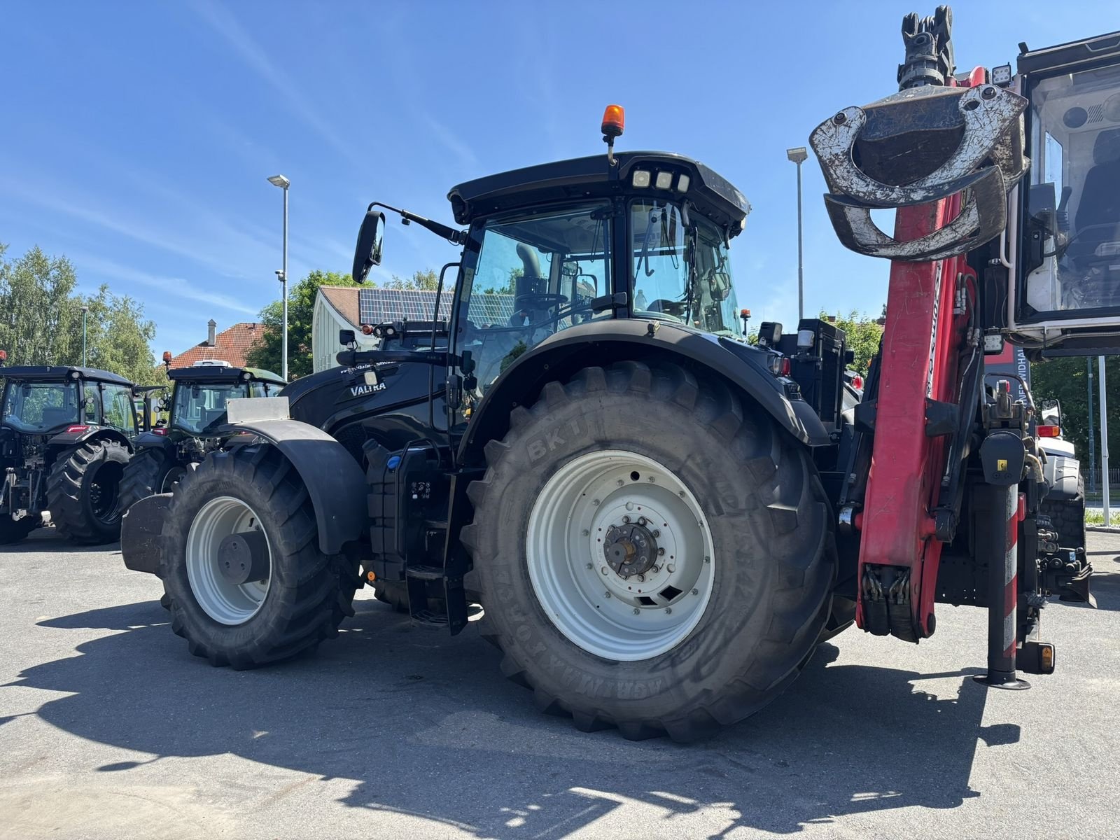 Traktor типа Valtra S394 (Stufe V), Gebrauchtmaschine в Göpfritz (Фотография 9)