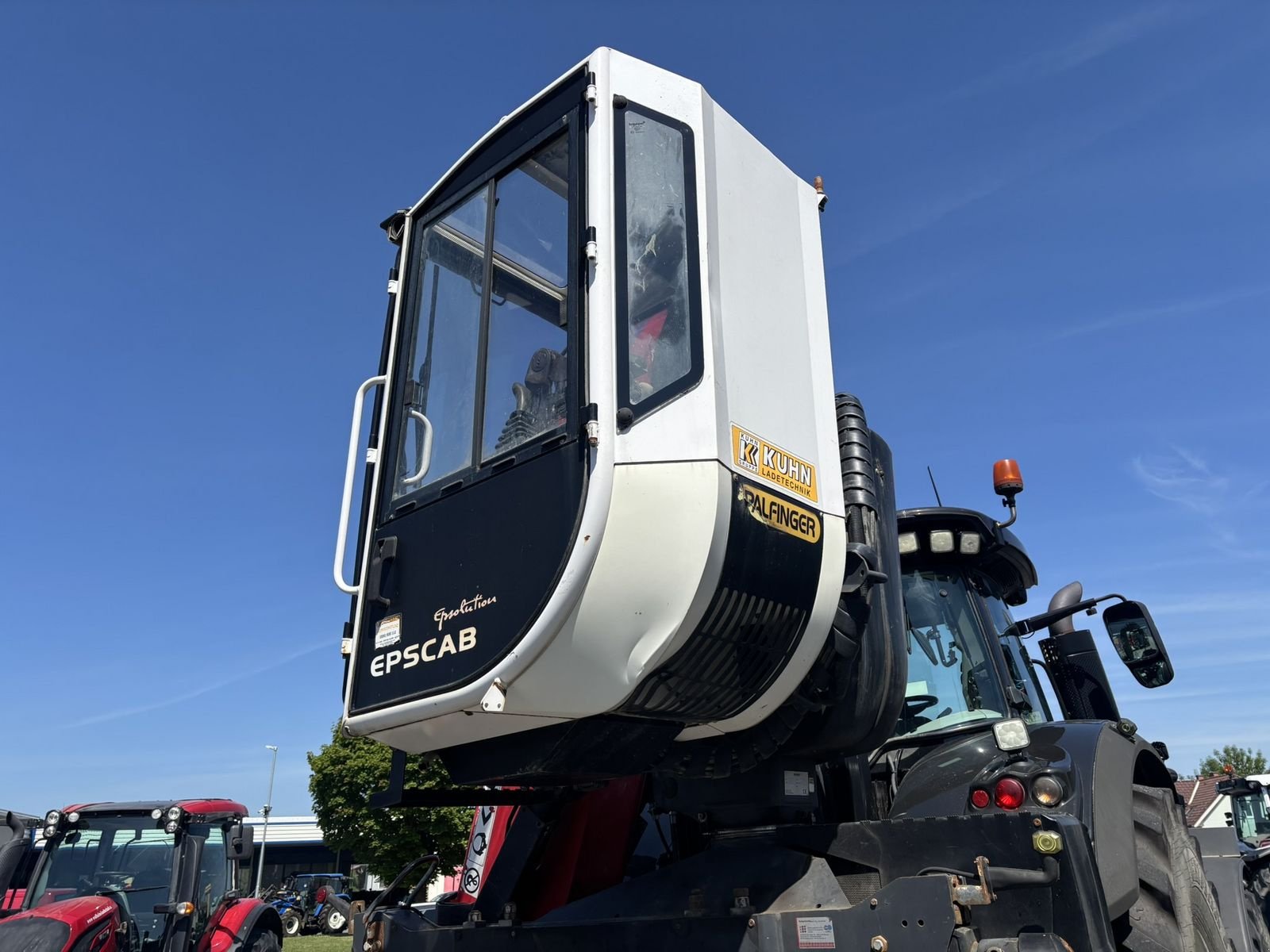 Traktor типа Valtra S394 (Stufe V), Gebrauchtmaschine в Göpfritz (Фотография 7)