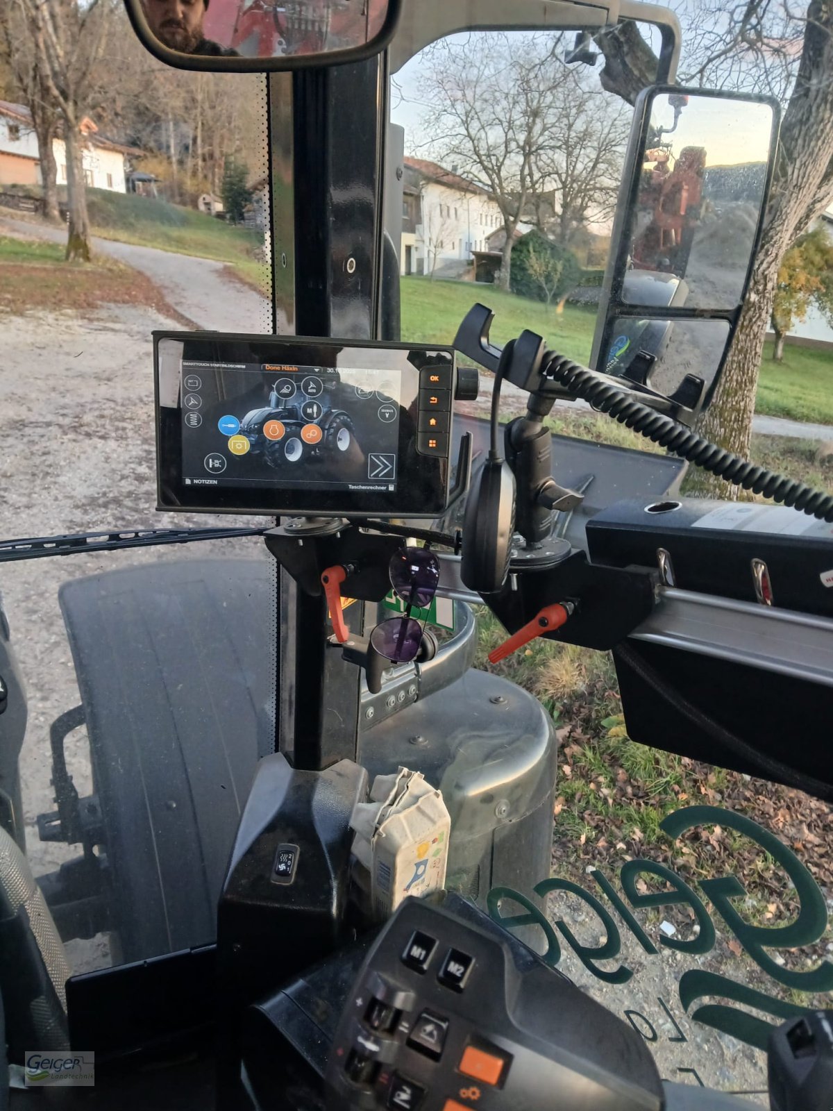 Traktor типа Valtra S394, Gebrauchtmaschine в Drachselsried (Фотография 5)