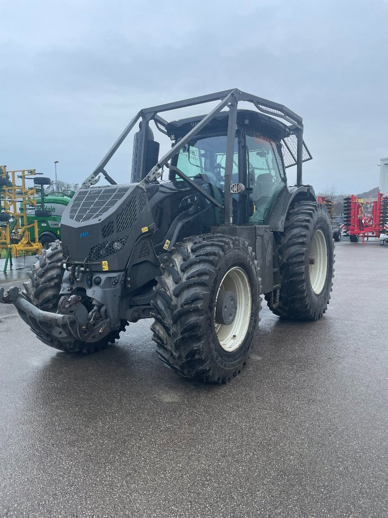 Traktor typu Valtra S394, Gebrauchtmaschine v Neufchâtel-en-Bray (Obrázek 1)