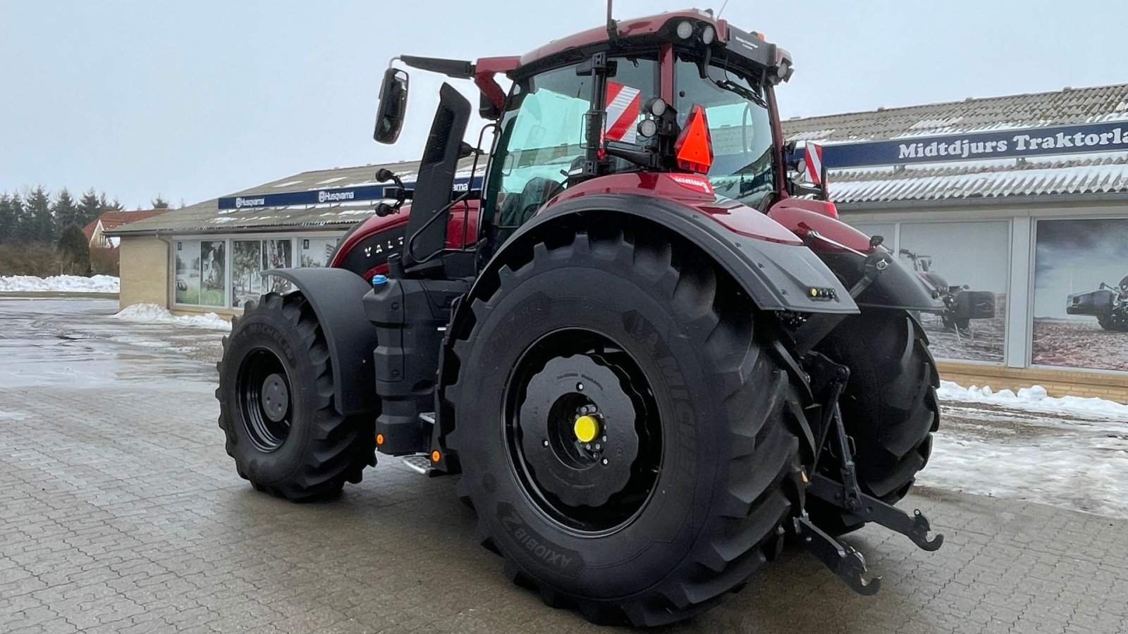 Traktor del tipo Valtra S416, Gebrauchtmaschine In Nimtofte (Immagine 10)