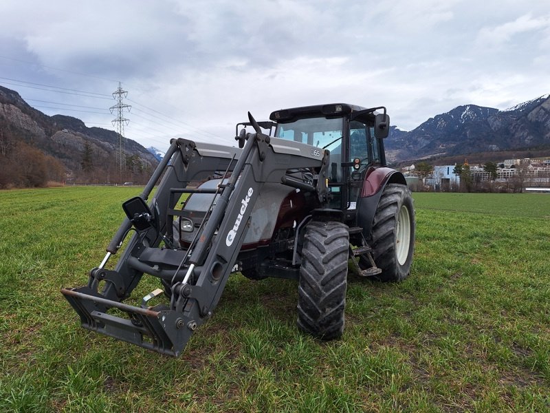 Traktor typu Valtra T 120 C Traktor, Gebrauchtmaschine w Chur (Zdjęcie 3)
