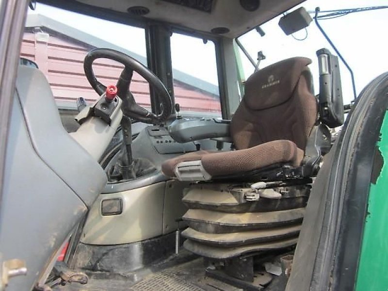 Traktor des Typs Valtra T 120, Gebrauchtmaschine in Ziegenhagen (Bild 4)