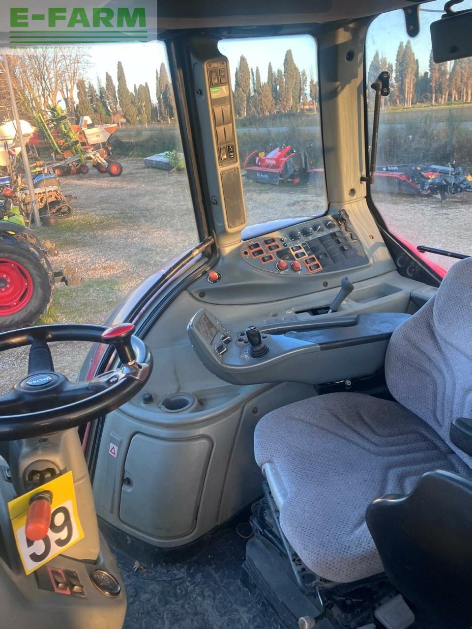 Traktor του τύπου Valtra t 132 v, Gebrauchtmaschine σε ST ANDIOL (Φωτογραφία 15)