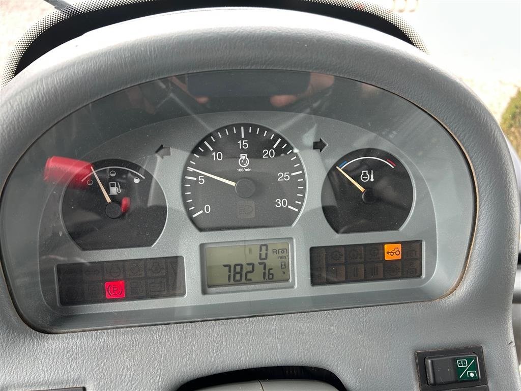 Traktor van het type Valtra T 140 Hitech, Gebrauchtmaschine in Thorsø (Foto 23)