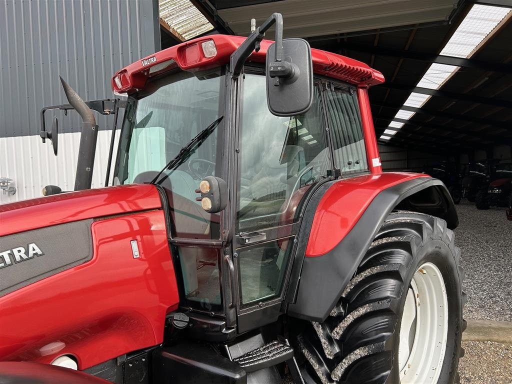 Traktor van het type Valtra T 140 Hitech, Gebrauchtmaschine in Thorsø (Foto 15)