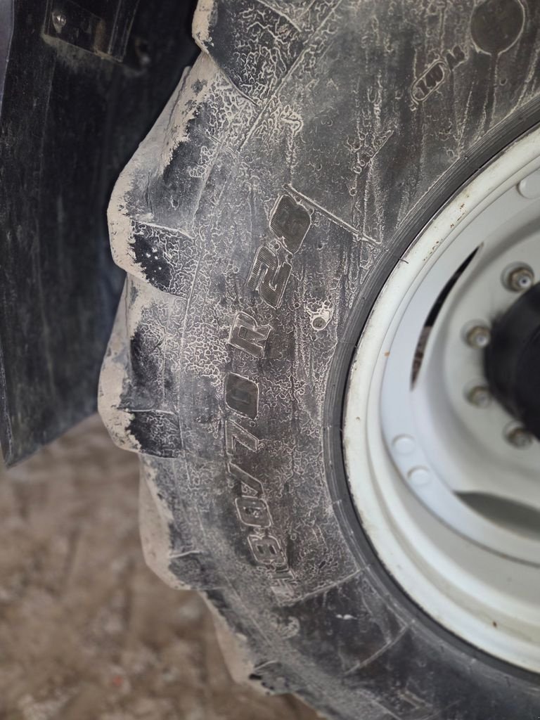 Traktor типа Valtra T 140, Gebrauchtmaschine в BRECEY (Фотография 10)