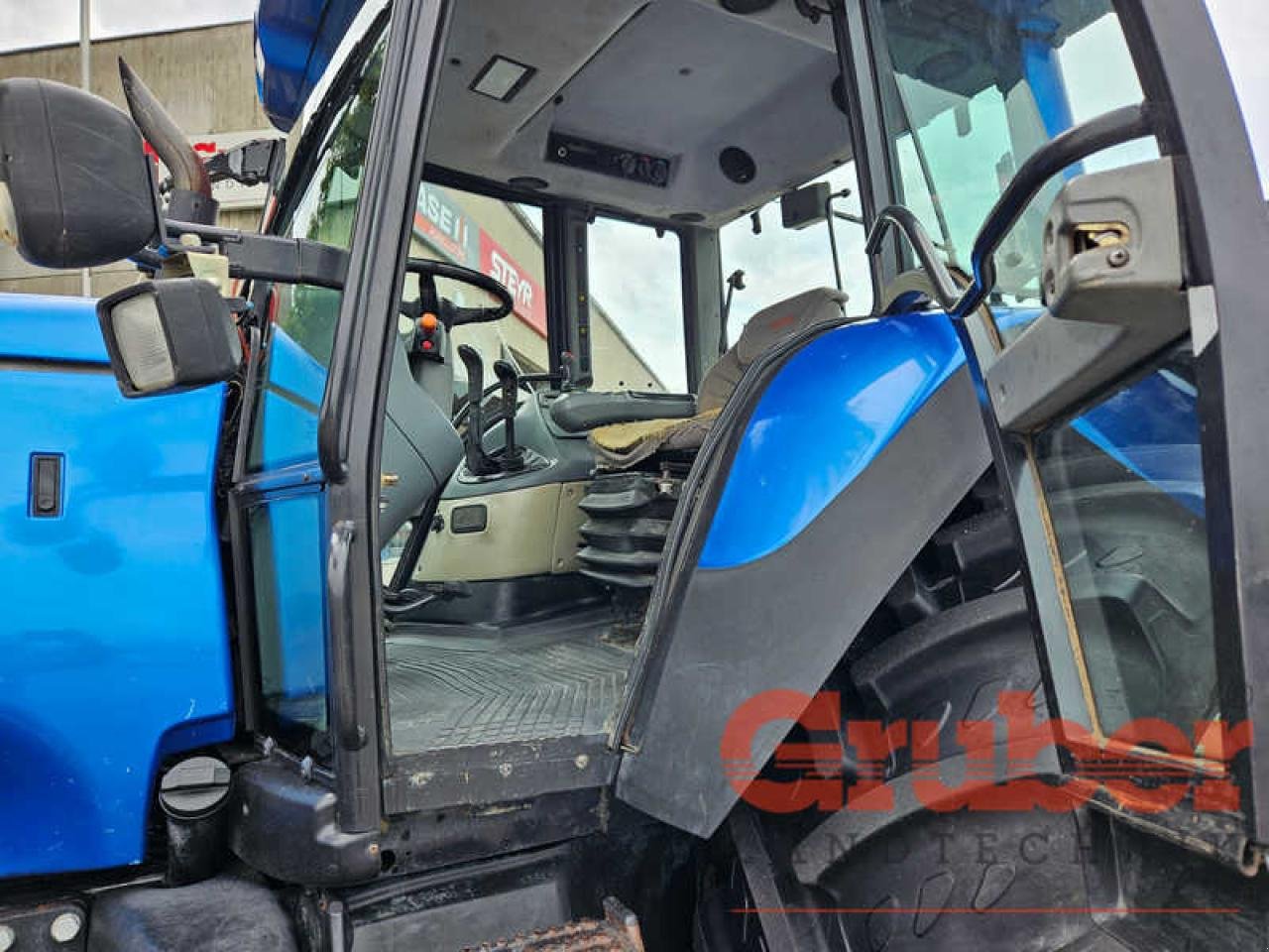 Traktor of the type Valtra T 140, Gebrauchtmaschine in Ampfing (Picture 12)