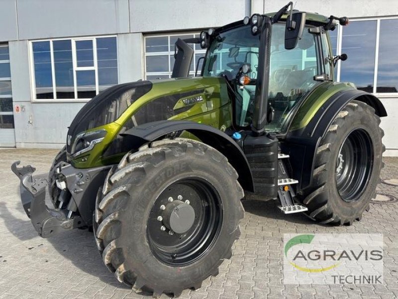 Traktor от тип Valtra T 145 A 2A1, Gebrauchtmaschine в Salzkotten
