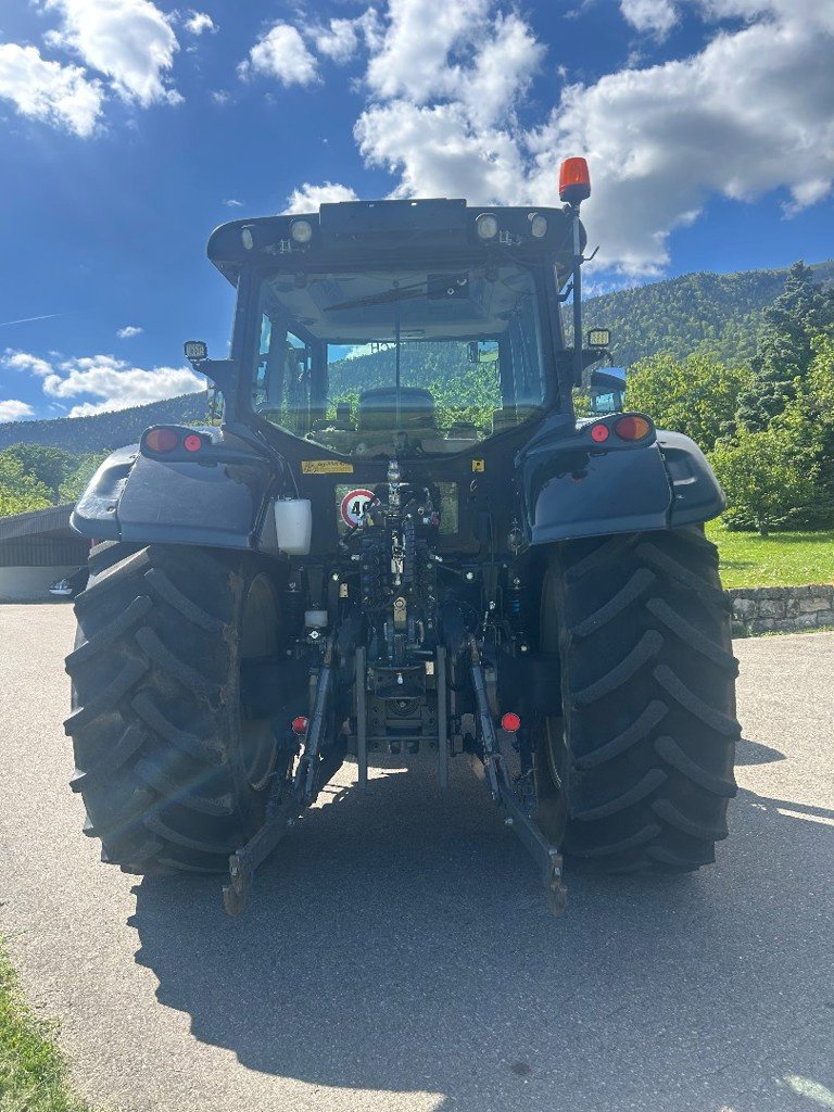 Traktor del tipo Valtra T 153 versu, Gebrauchtmaschine en Gorgier (Imagen 3)