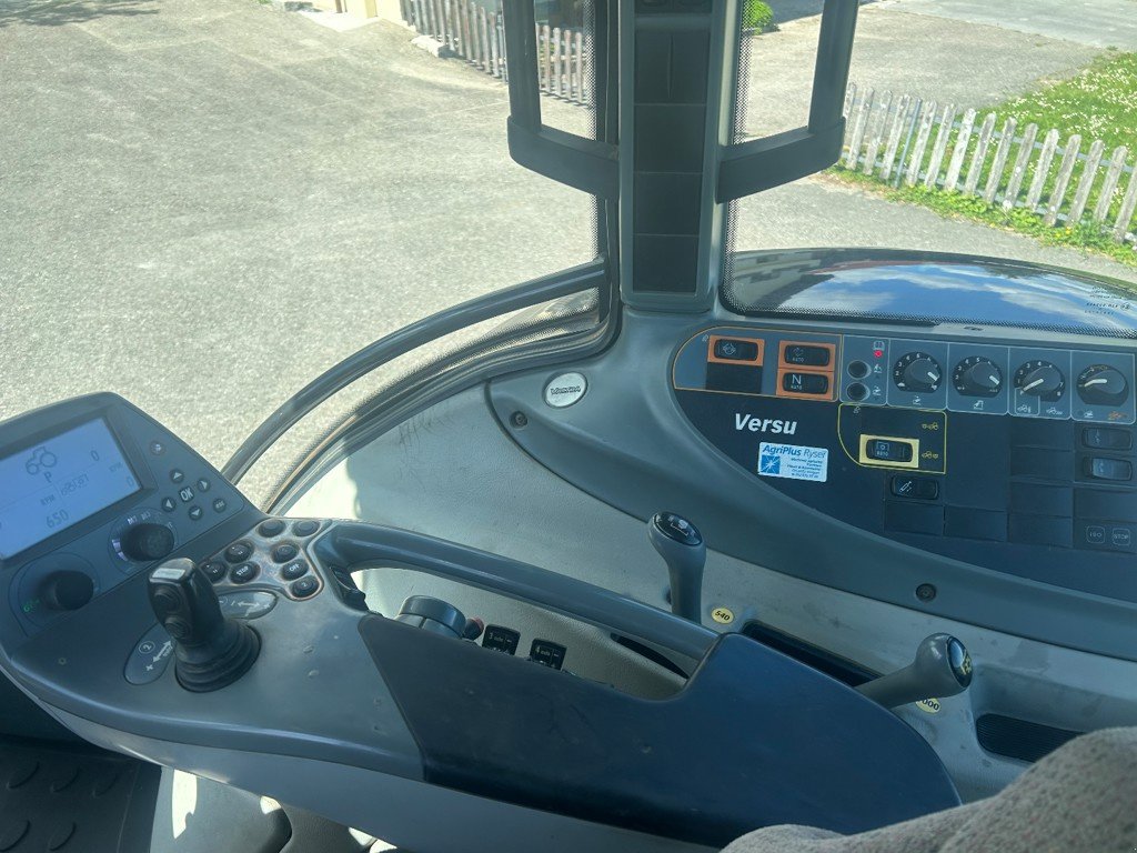 Traktor del tipo Valtra T 153 versu, Gebrauchtmaschine en Gorgier (Imagen 4)
