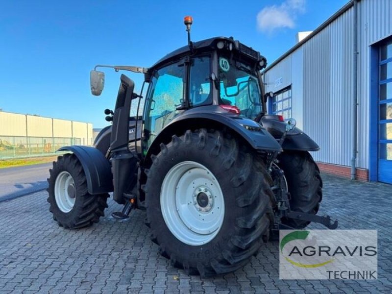 Traktor van het type Valtra T 155 A 2A1, Gebrauchtmaschine in Meppen (Foto 4)