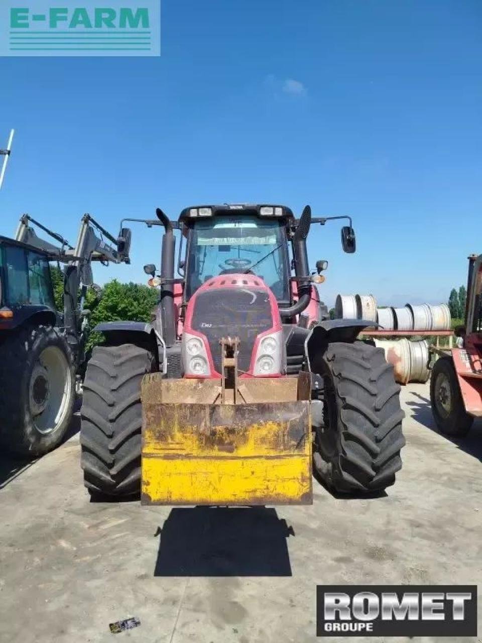 Traktor типа Valtra t 163 direct, Gebrauchtmaschine в GENNES-SUR-GLAIZE (Фотография 2)