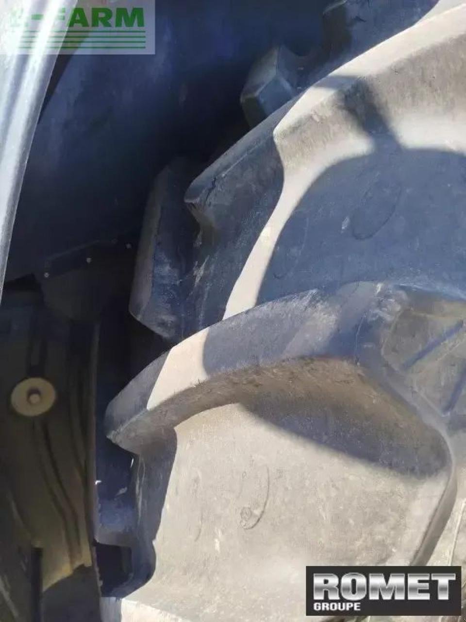 Traktor типа Valtra t 163 direct, Gebrauchtmaschine в GENNES-SUR-GLAIZE (Фотография 7)