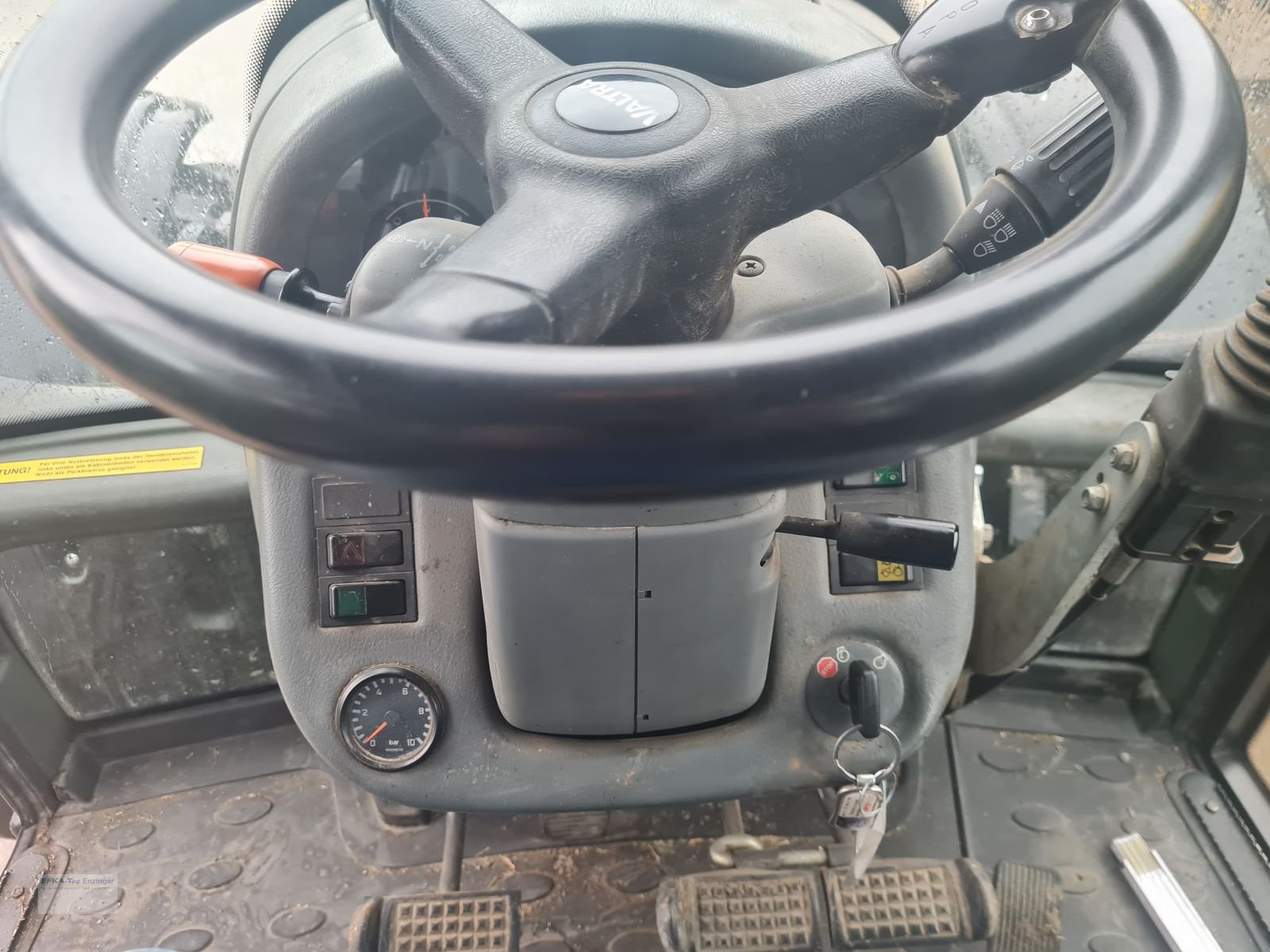 Traktor от тип Valtra T 171 HiTech, Gebrauchtmaschine в Ainring (Снимка 7)