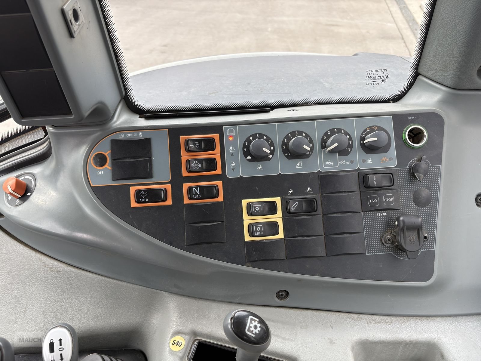 Traktor типа Valtra T 171 HiTech, Gebrauchtmaschine в Burgkirchen (Фотография 12)