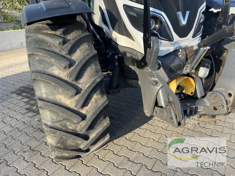 Traktor tipa Valtra T 174 A, Gebrauchtmaschine u Alpen (Slika 5)