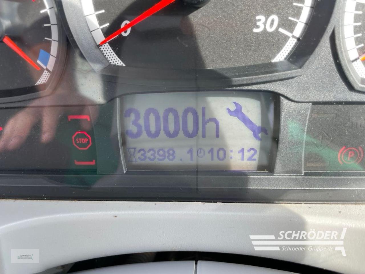 Traktor типа Valtra T 174 EA, Gebrauchtmaschine в Wildeshausen (Фотография 13)