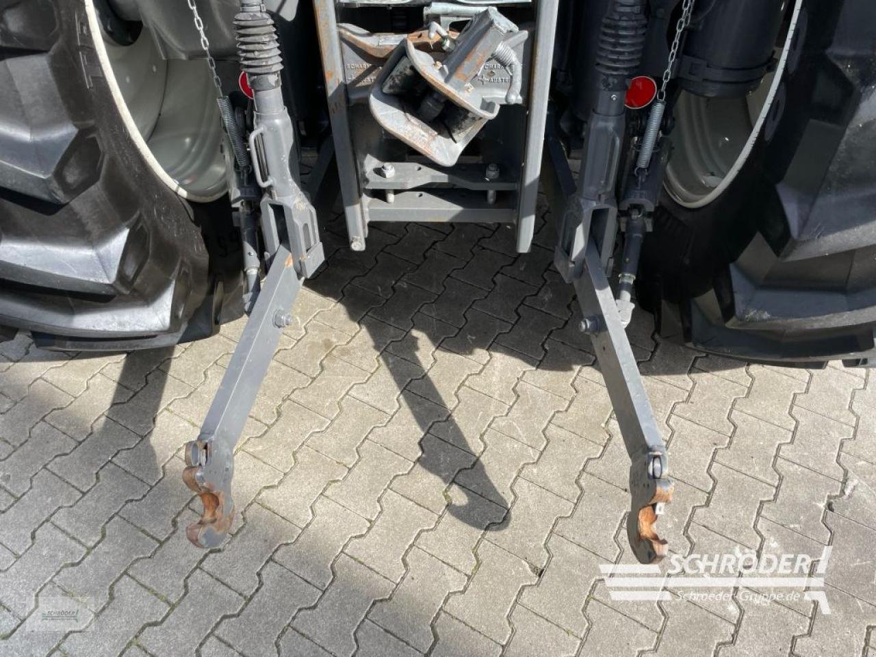 Traktor типа Valtra T 174 EA, Gebrauchtmaschine в Wildeshausen (Фотография 18)