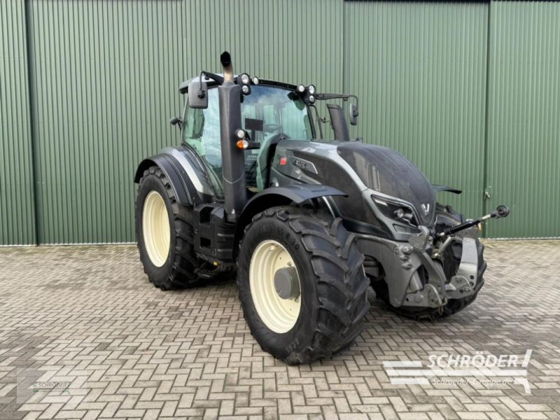 Traktor типа Valtra T 174 EA, Gebrauchtmaschine в Twistringen