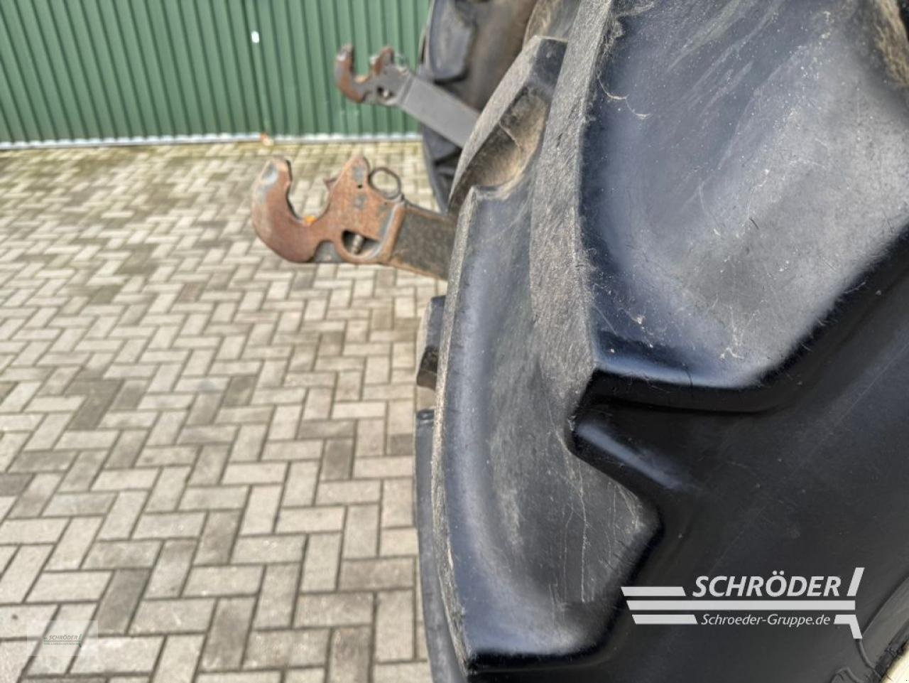 Traktor Türe ait Valtra T 174 EA, Gebrauchtmaschine içinde Twistringen (resim 16)