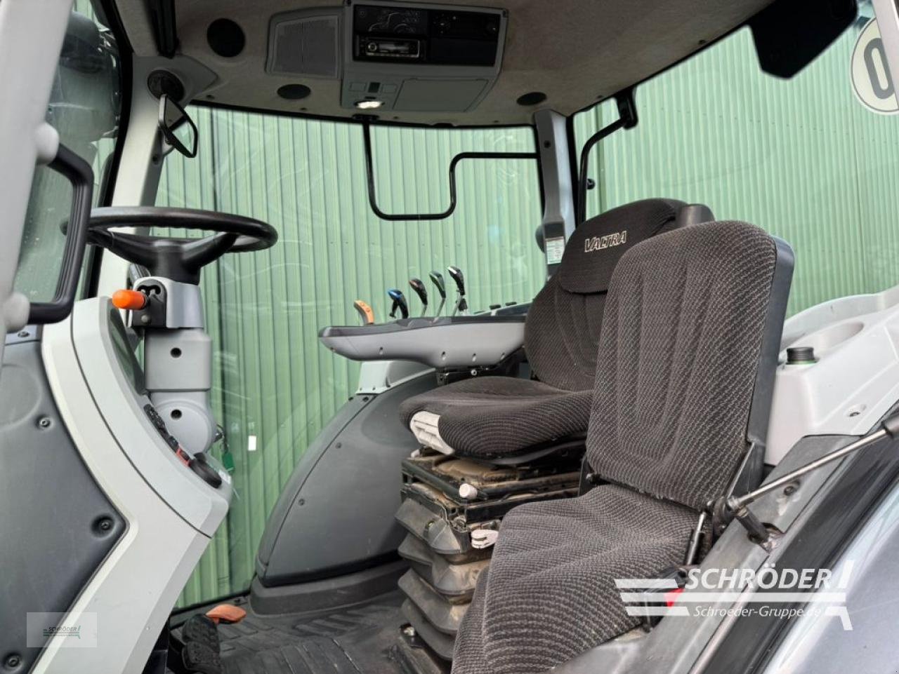 Traktor Türe ait Valtra T 174 EA, Gebrauchtmaschine içinde Twistringen (resim 17)