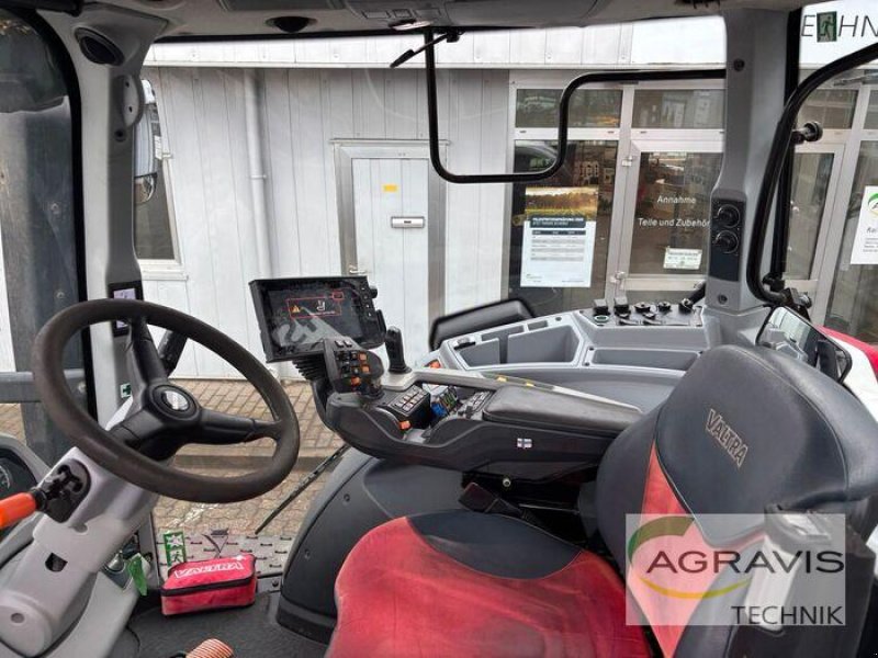 Traktor del tipo Valtra T 174 ED 1B8, Gebrauchtmaschine en Celle (Imagen 6)