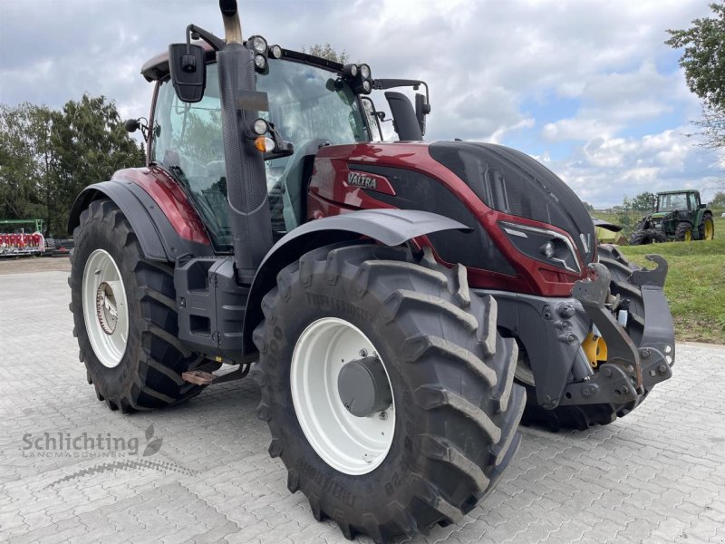 Traktor of the type Valtra T 174 ED, Gebrauchtmaschine in Marxen (Picture 1)