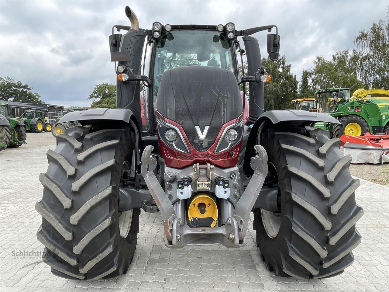 Traktor des Typs Valtra T 174 ED, Gebrauchtmaschine in Marxen (Bild 2)