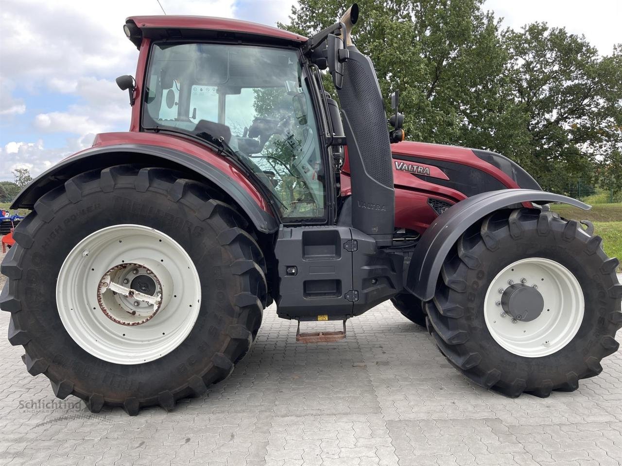 Traktor типа Valtra T 174 ED, Gebrauchtmaschine в Marxen (Фотография 3)